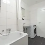 T&k Apartments-comfortable 2 And 3 In Διαμέρισμα