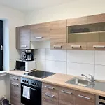 T&k Apartments-comfortable 2 And 3 In Διαμέρισμα *
