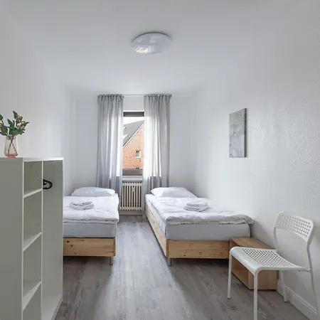 T&k Apartments-comfortable 2 And 3 In Oberhausen Apartment