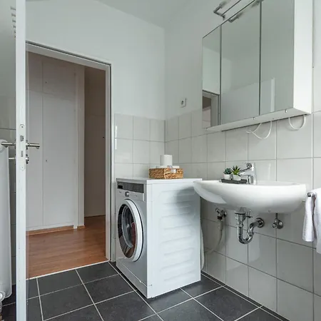 T&k Apartments-comfortable 2 And 3 In Oberhausen Apartment