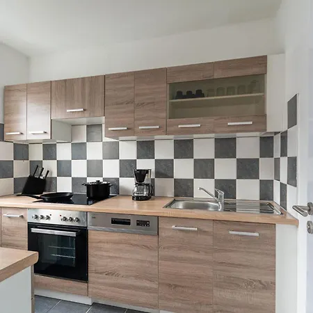 T&k Apartments-comfortable 2 And 3 In Oberhausen * Oberhausen (North Rhine-Westphalia)