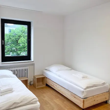 T&k Apartments-comfortable 2 And 3 In Oberhausen Apartment
