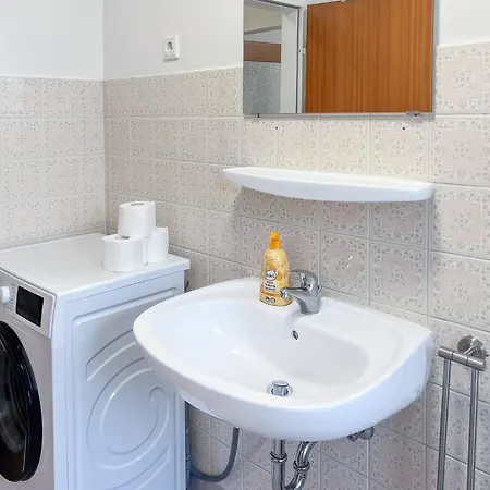 T&k Apartments-comfortable 2 And 3 In Oberhausen Apartment Oberhausen (North Rhine-Westphalia)