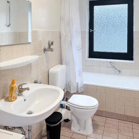 Apartment T&k Apartments-comfortable 2 And 3 In Oberhausen Oberhausen (North Rhine-Westphalia)