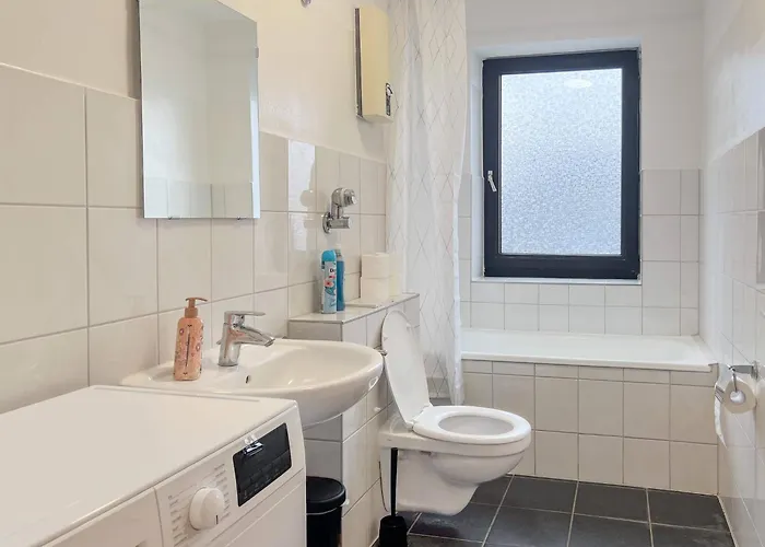 T&k Apartments-comfortable 2 And 3 In Oberhausen (North Rhine-Westphalia)