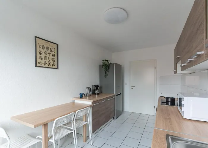 T&k Apartments-comfortable 2 And 3 In Oberhausen (North Rhine-Westphalia)