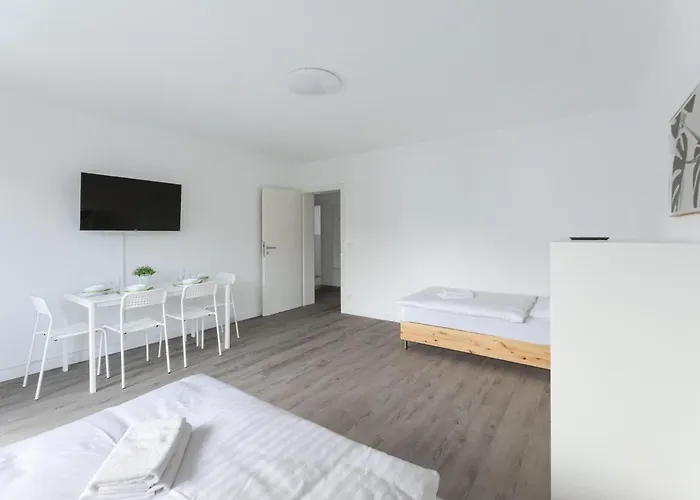 T&k Apartments-comfortable 2 And 3 In Oberhausen (North Rhine-Westphalia)