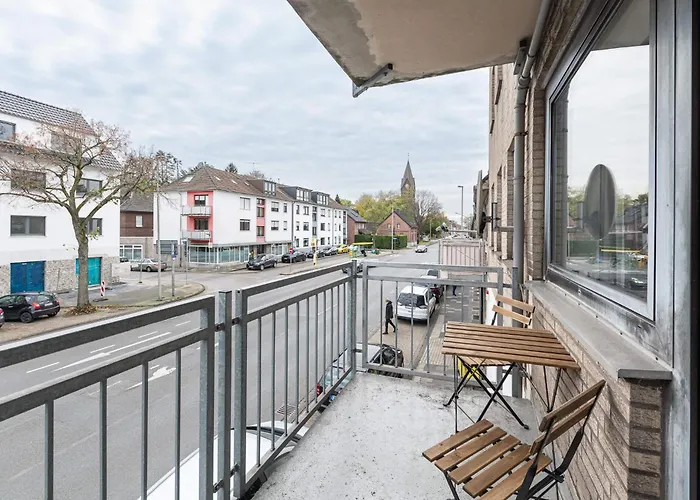 T&k Apartments-comfortable 2 And 3 In Oberhausen (North Rhine-Westphalia)